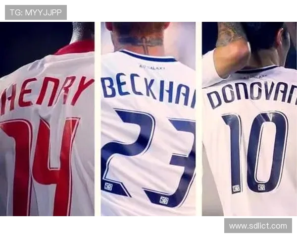 球星穿着不同足球裤的背后故事与球衣文化探秘 球星穿着不同足球裤的背后故事与球衣文化探秘