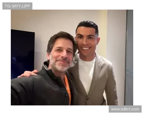 超模与足球球星的梦幻联动：时尚与运动的完美融合