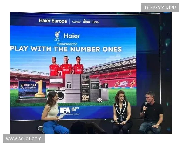 足球场上球星的独特兴趣爱好揭秘 展现场下另一面精彩人生 足球场上球星的独特兴趣爱好揭秘 展现场下另一面精彩人生